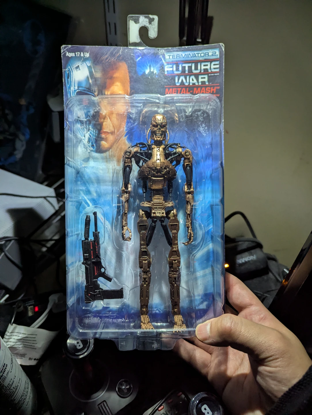 Terminator 2 Future War Metal-Mash Endoskeleton - photo 3