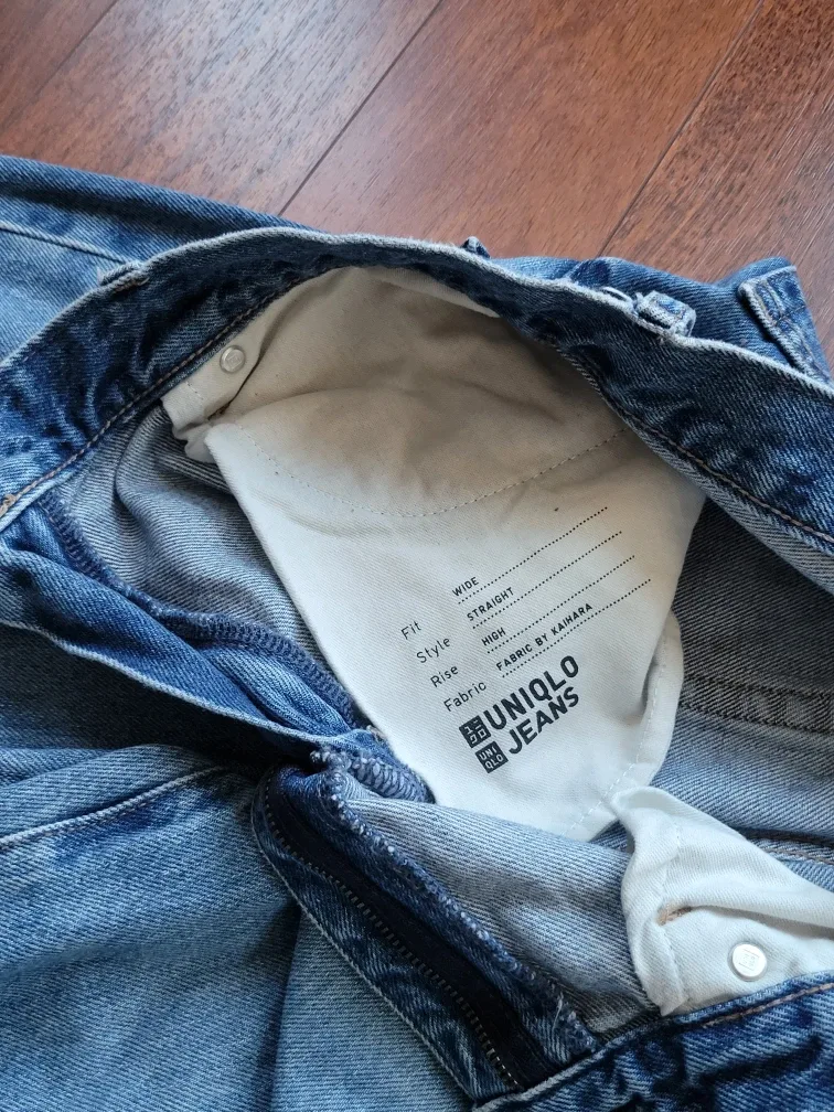 Uniqlo Jeans, Wide Straight, Size 26 image indicator(4)