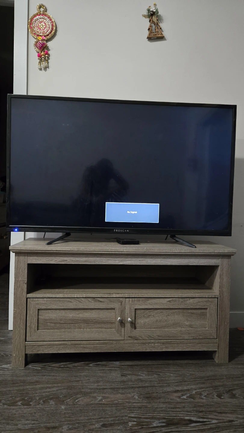 Proscan TV Stand - Light Wood - photo 5