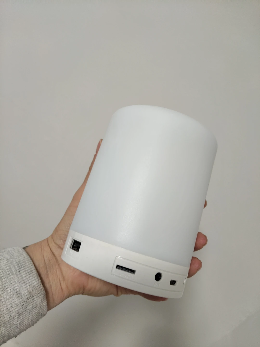 White noise Touch Lamp with Bluetooth Speaker - photo 2