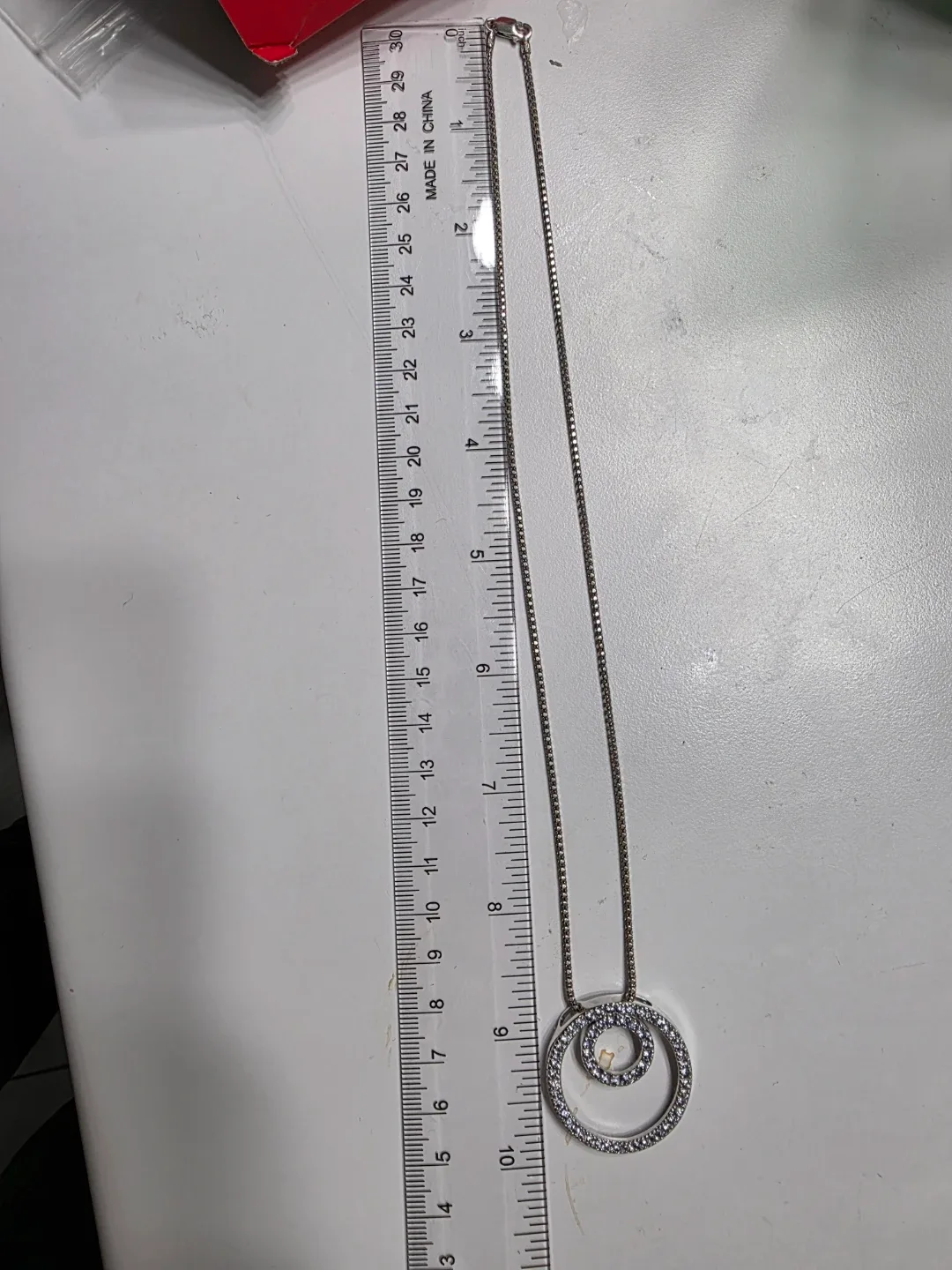 Silver Tone Circle Pendant Necklace image indicator(5)