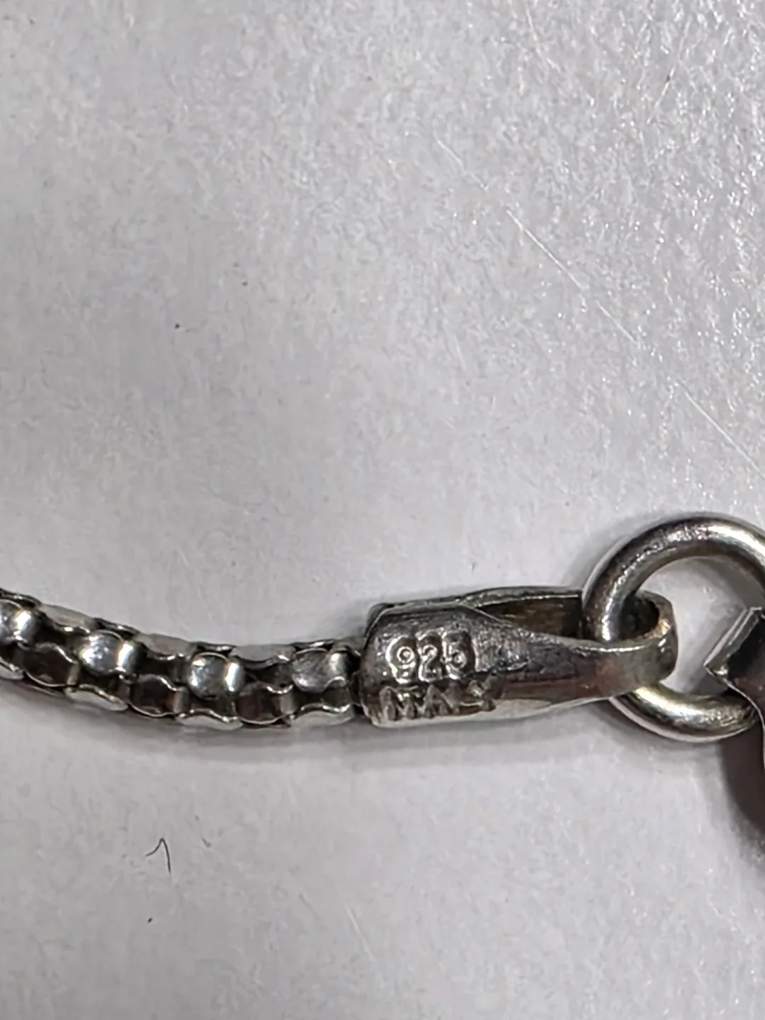 Silver Tone Circle Pendant Necklace image indicator(7)