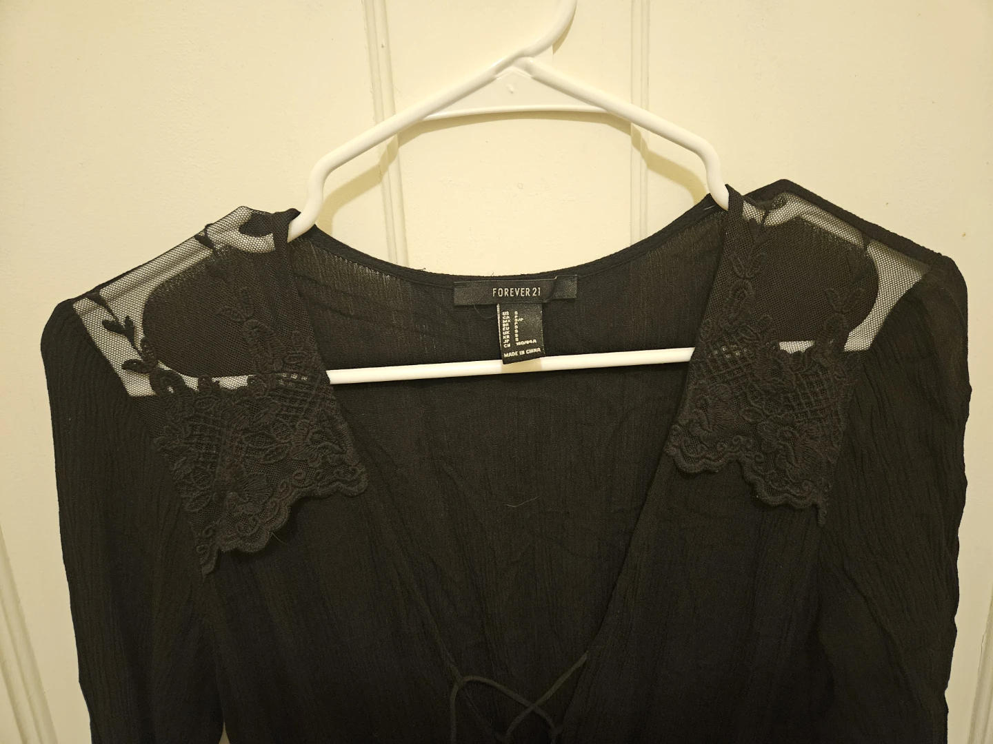 Forever 21 Black Lace Trim Maxi Dress - Size S - photo 2