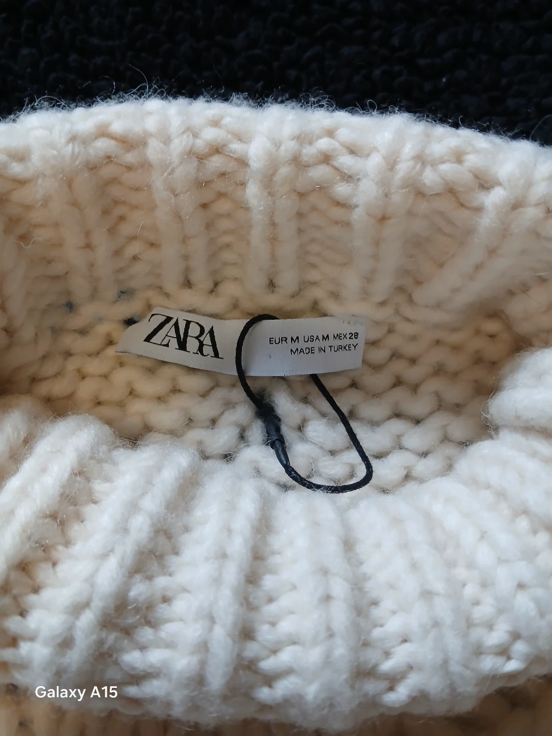 Zara Cream Knit Sweater - Size M - photo 2