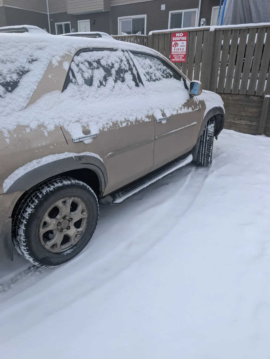 Fully loaded 4 door accura MDX  2002 image indicator(3)