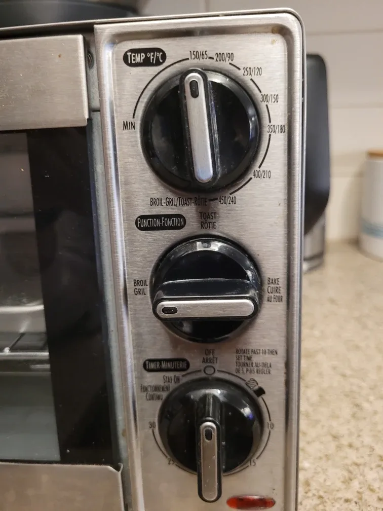 Hamilton Beach Toaster Oven with Accessories image indicator(5)