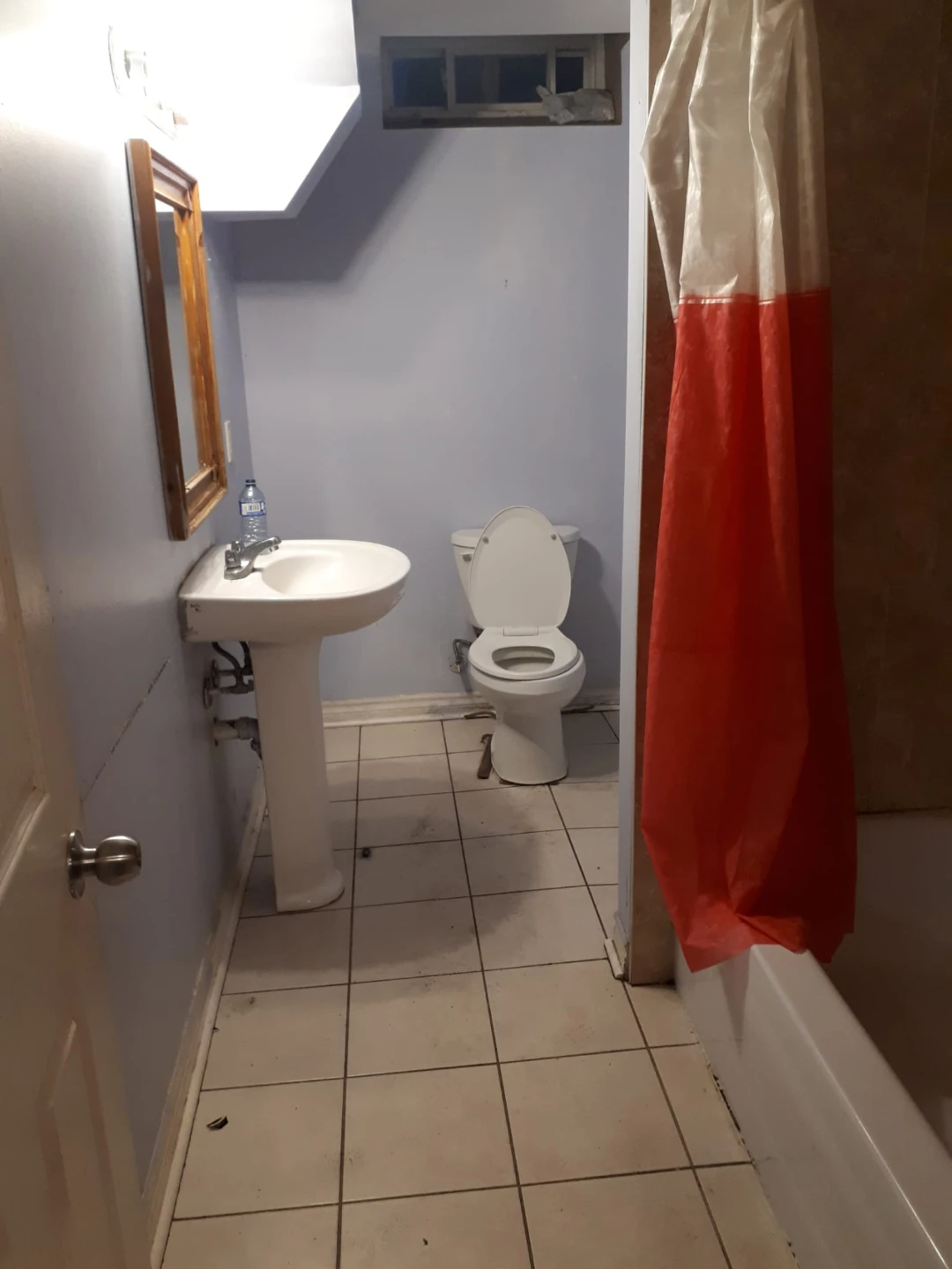Basement in brampton - photo 3