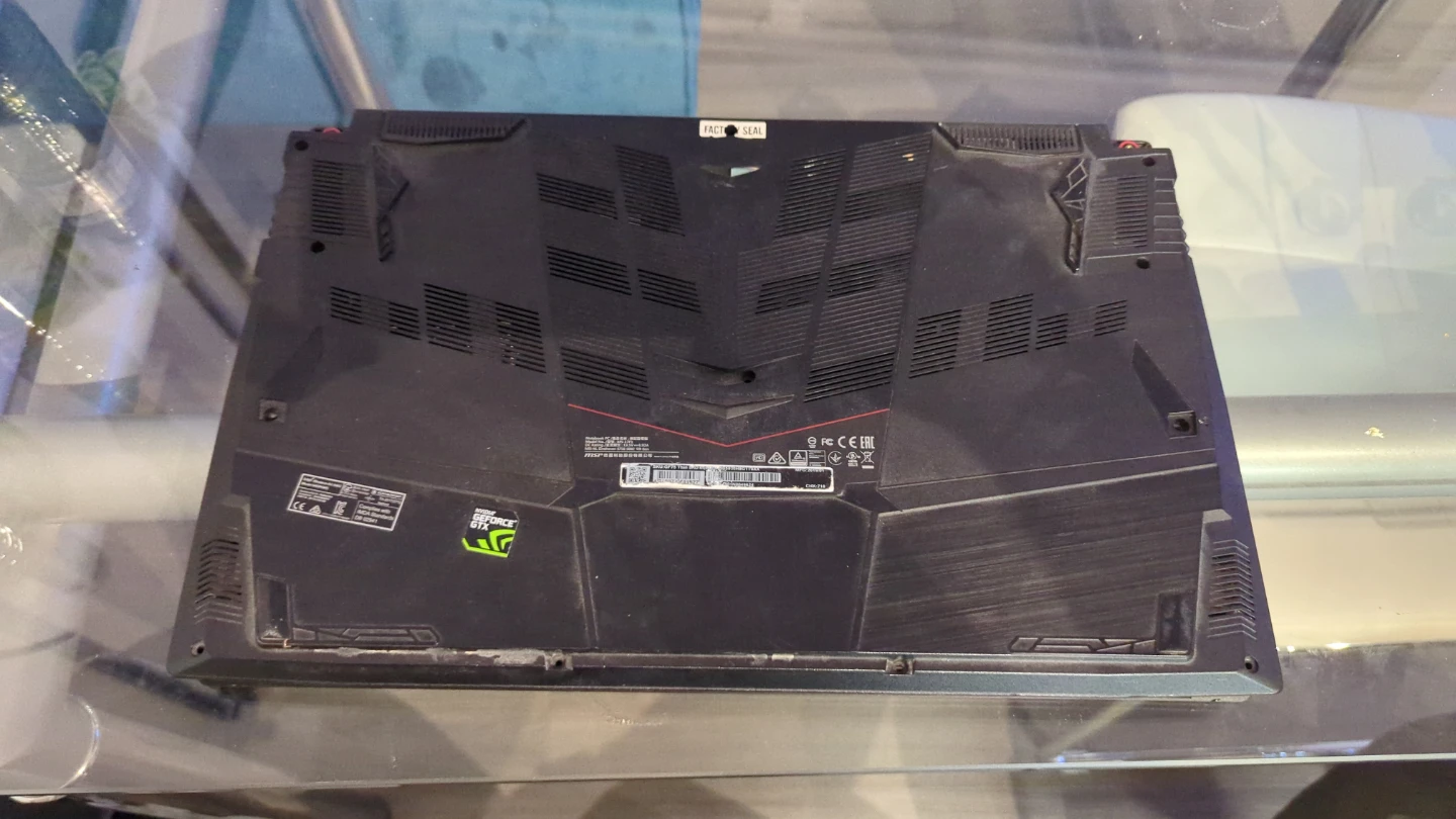 MSI GF75 Gaming Laptop for parts - photo 3