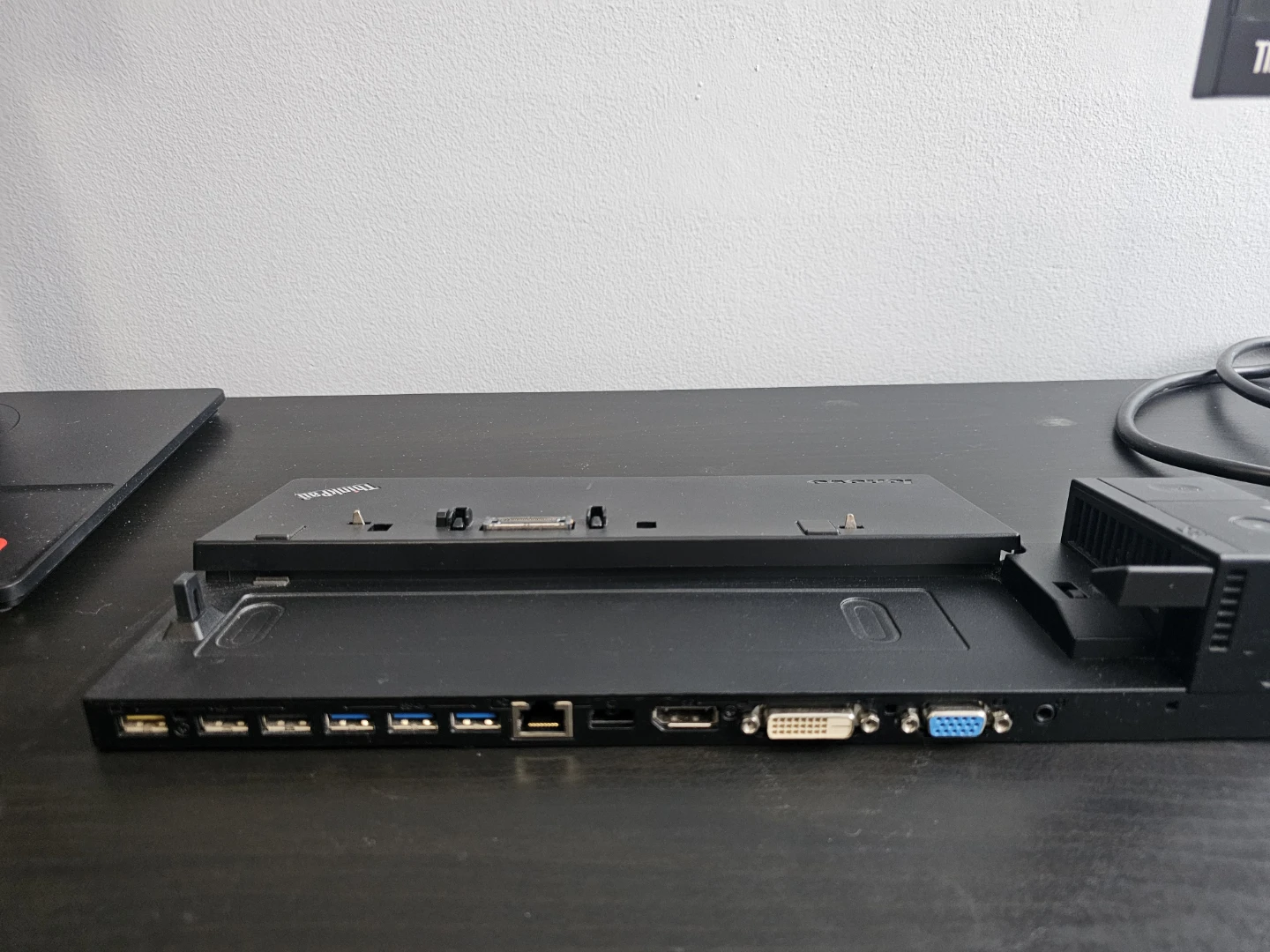 Lenovo ThinkPad Pro Docking Station - photo 2