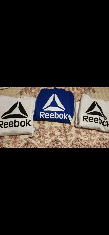 BRAND NEW REEBOK BLUE OR WHITE HOODIES! SIZES: MEDIUM & LARGE!! image indicator(3)