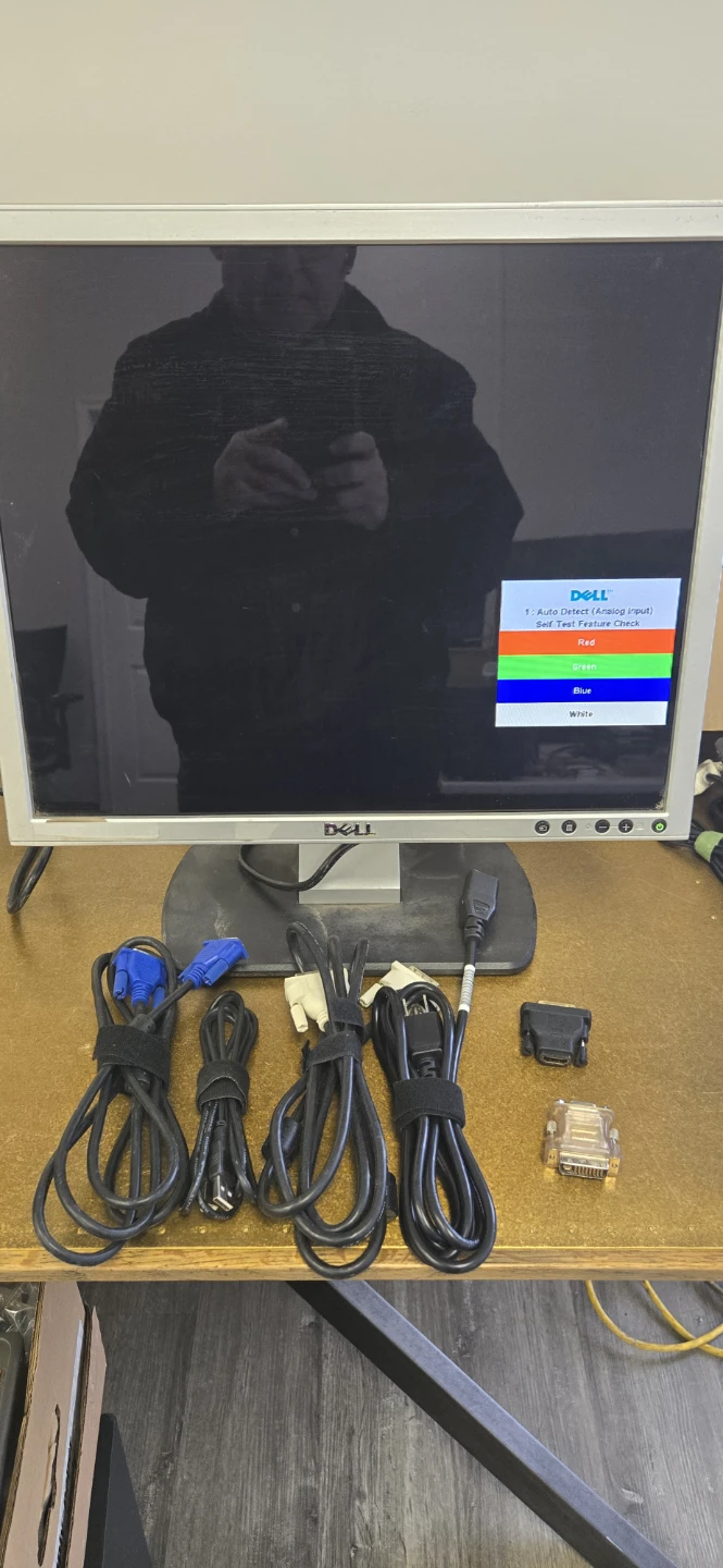 Dell SP1908FP 19" Flat Panel Monitor