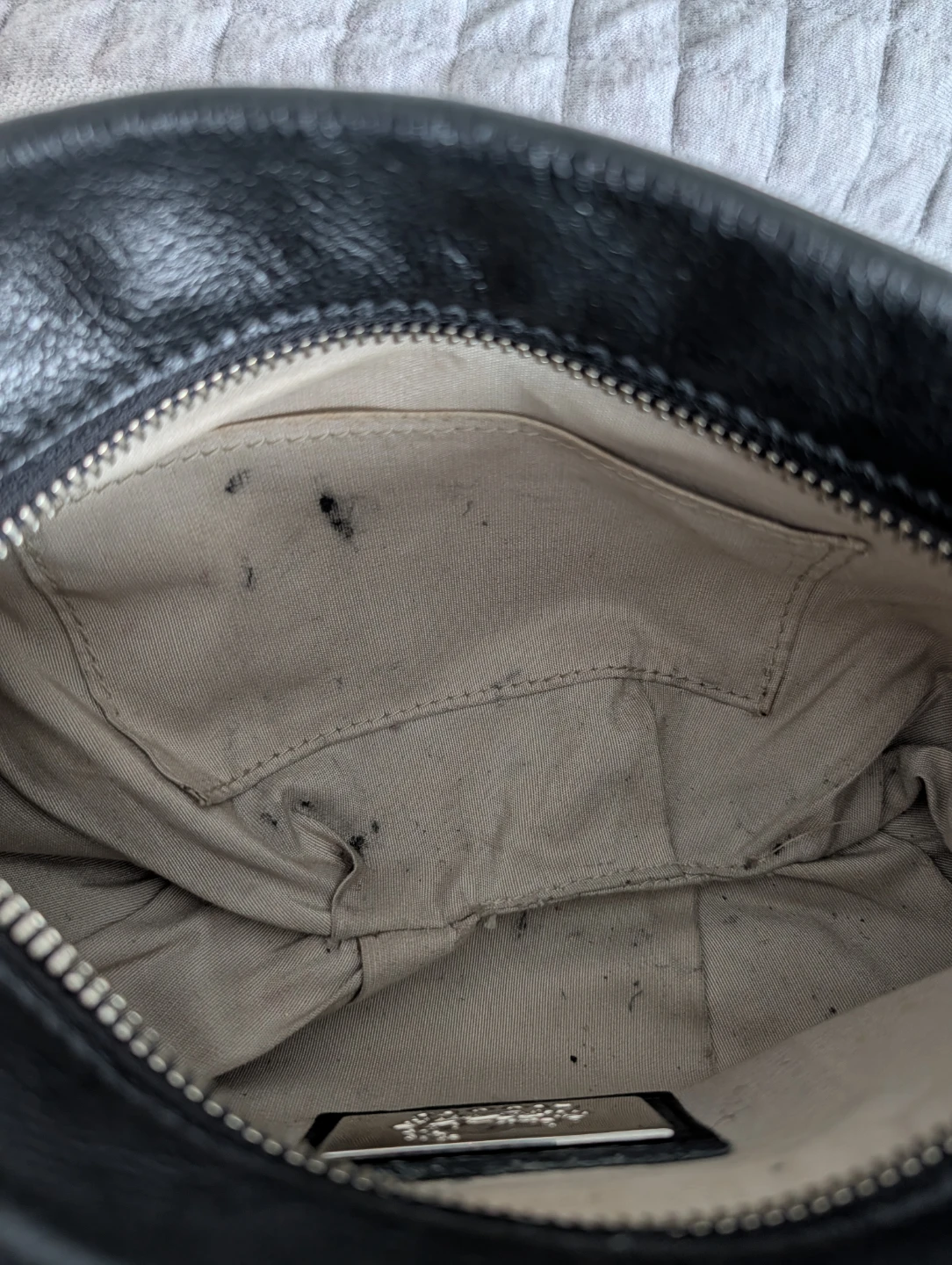 Roots Black Leather Crossbody Bag - photo 4