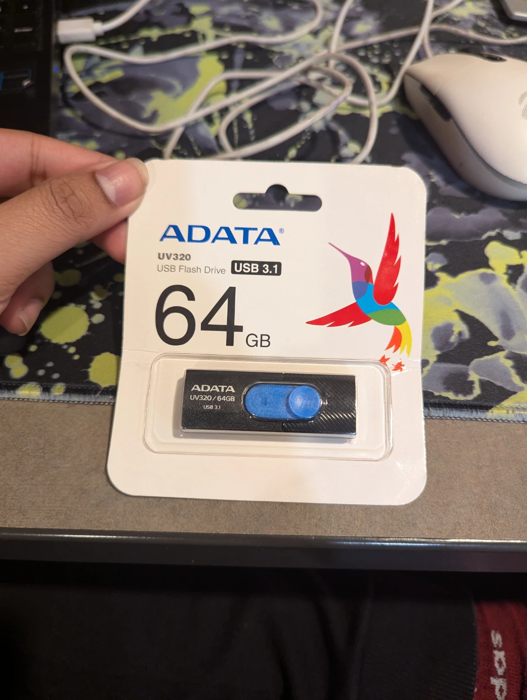 ADATA UV320 64GB USB 3.1 Flash Drive - New