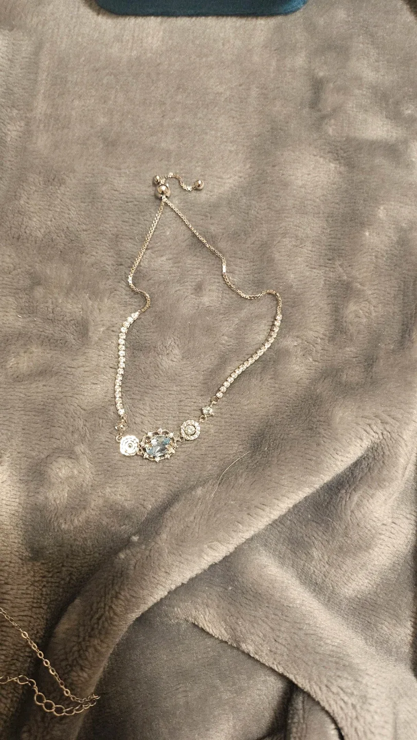 Topaz bracelet image indicator(2)