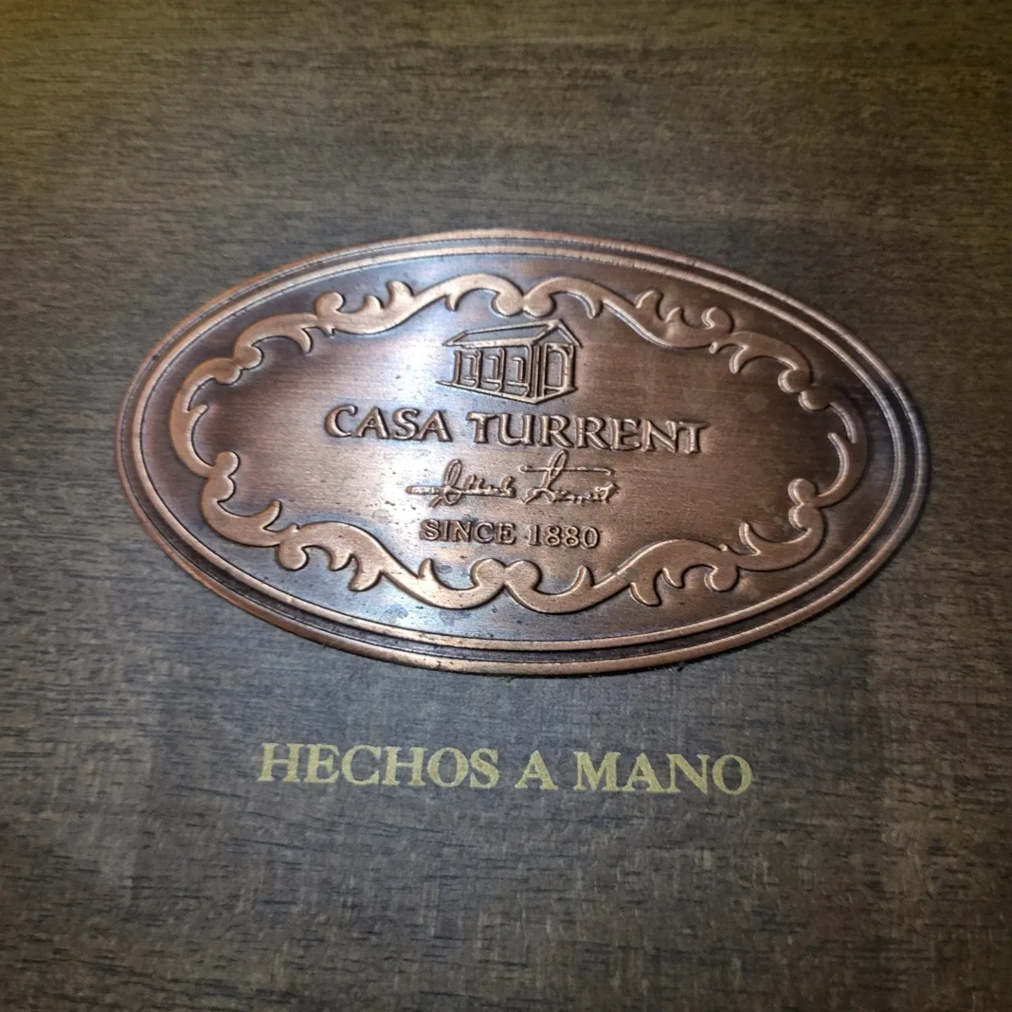 Casa Turrent Hechos a Mano Cigar Box