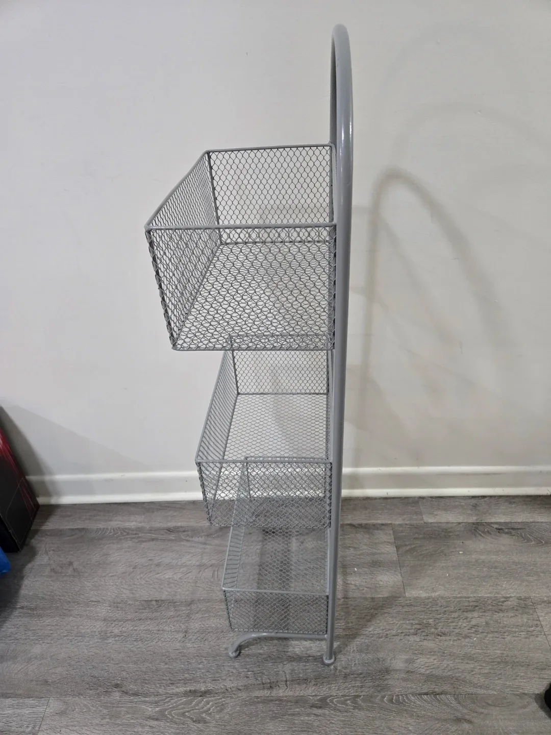 Grey Metal Wire Basket Storage Rack image indicator(2)