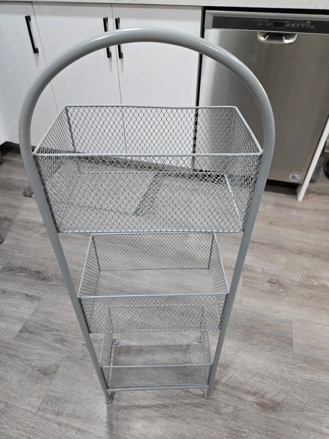 Grey Metal Wire Basket Storage Rack image indicator(4)
