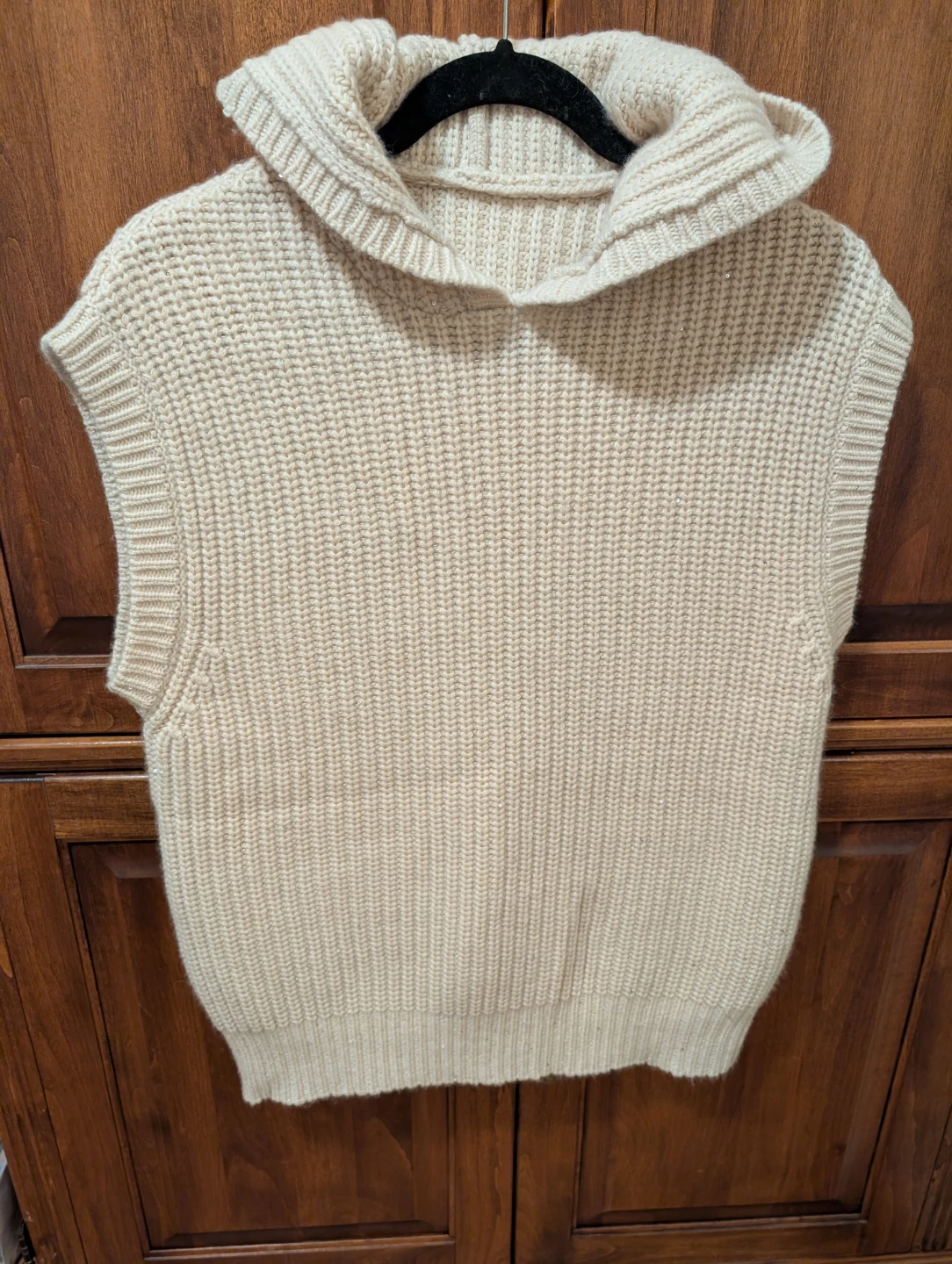 100% Cashmere Cream Knit Hooded Vest - Size M/L