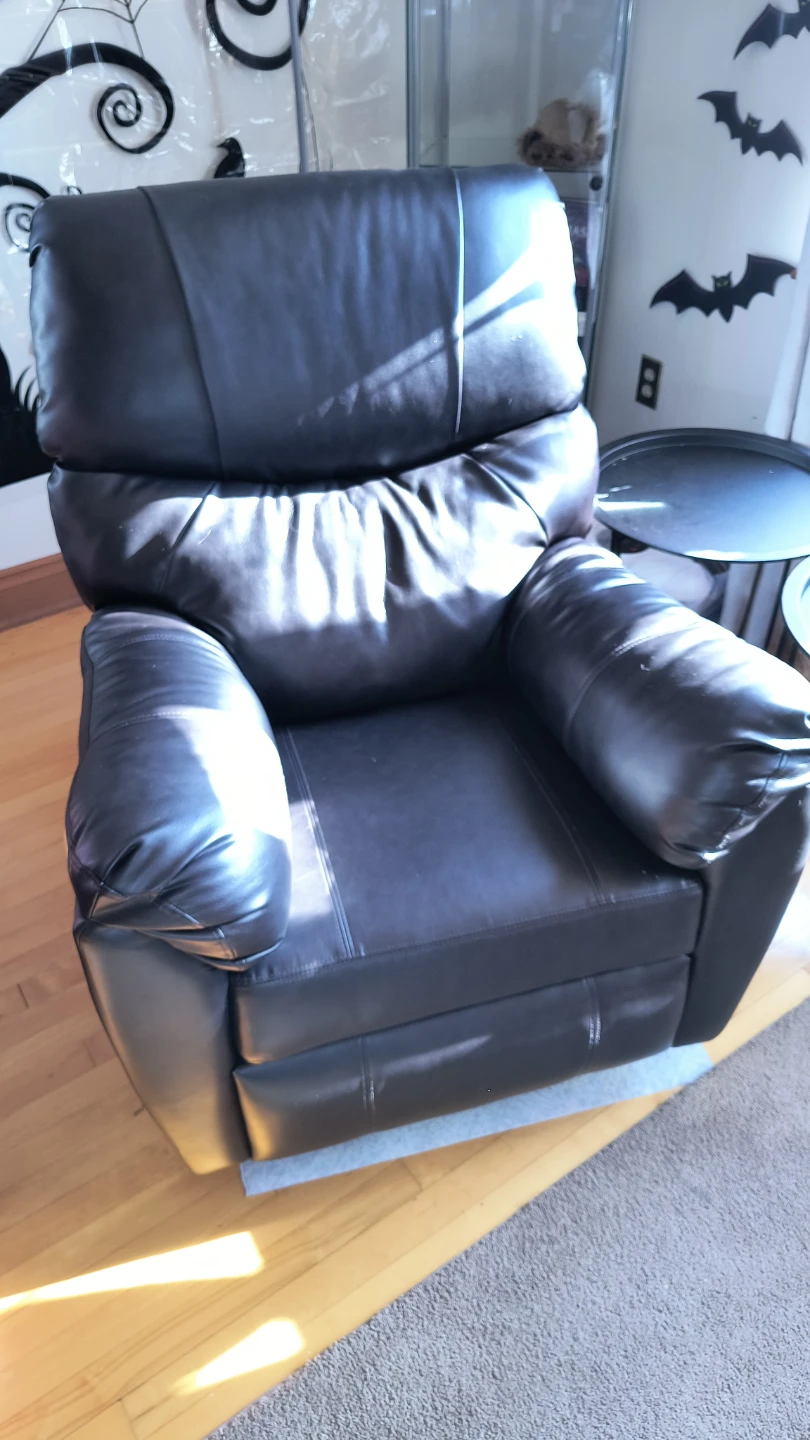 Recliner and free gift