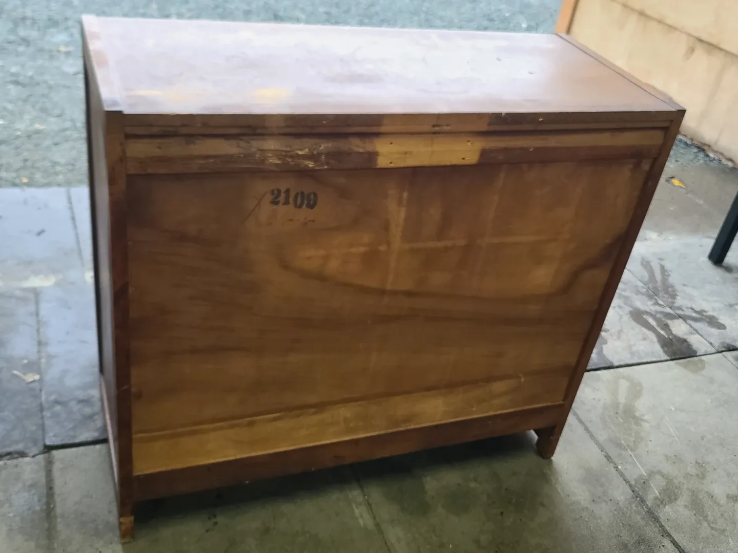 Vintage Art Deco Waterfall Dresser – 3 Drawer image indicator(5)