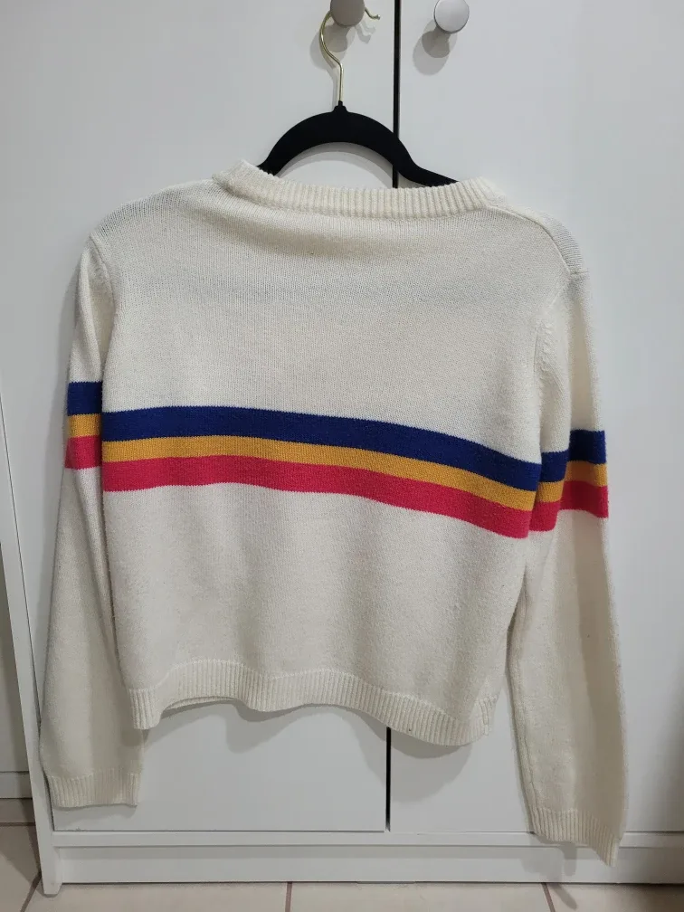 Buenotes Striped Sweater - Size M #Cleanout image indicator(2)