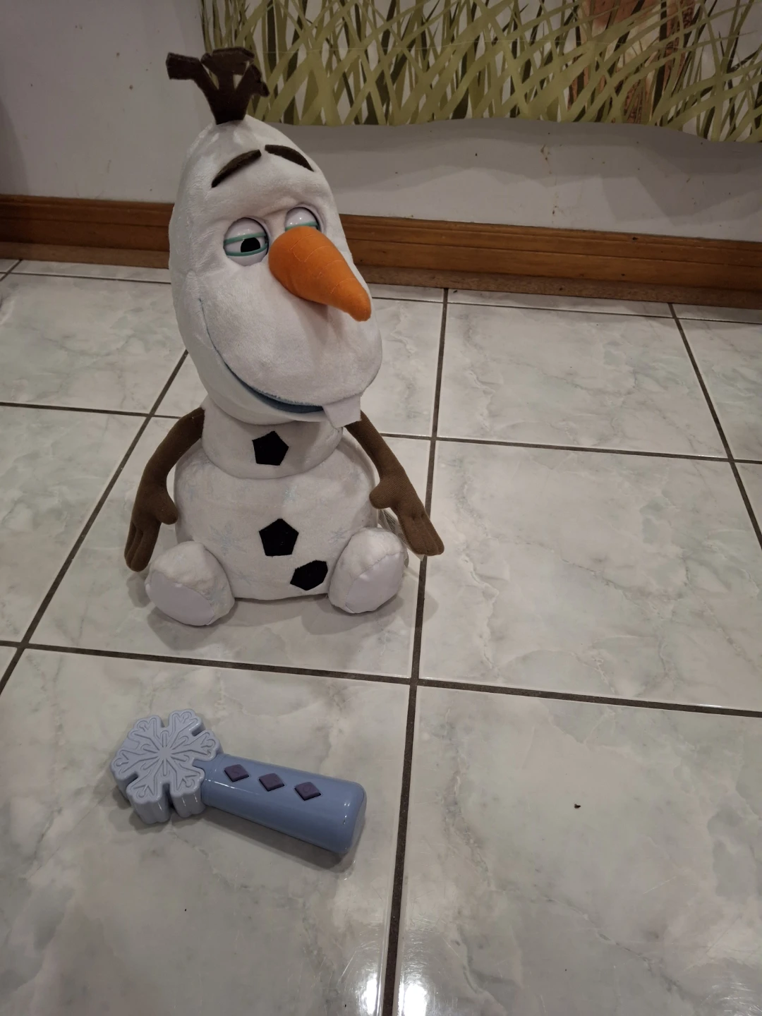 Disney Frozen Olaf Plush Toy with Snowflake Wand - photo 2