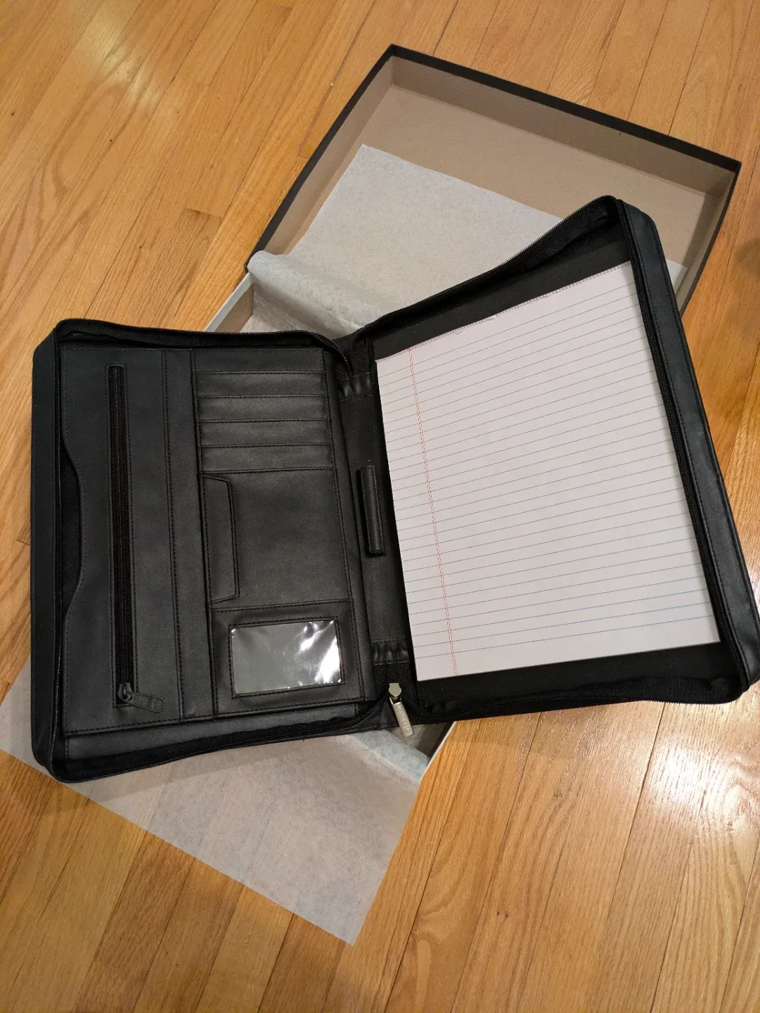 Leeds Black Leather Zippered Padfolio # cleanout image indicator(4)