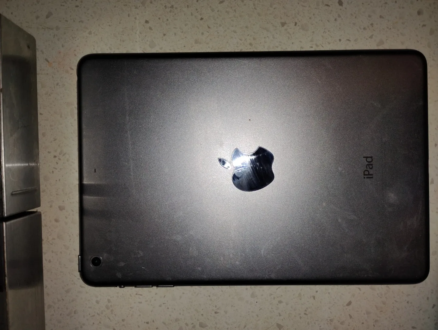 Apple iPad mini 2 image indicator(2)