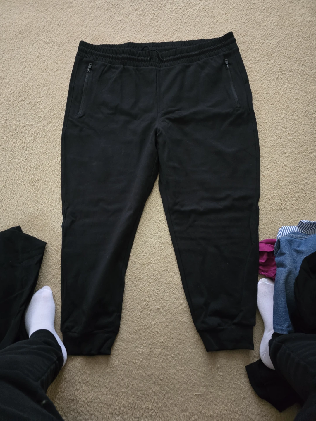 Maternity clothes - photo 2
