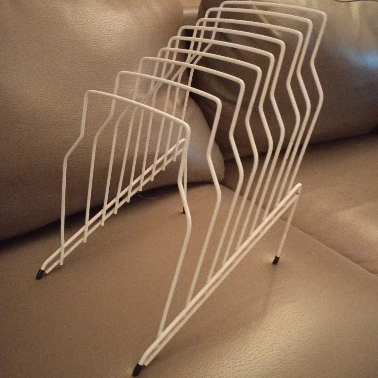 White Metal File/Magazine Rack