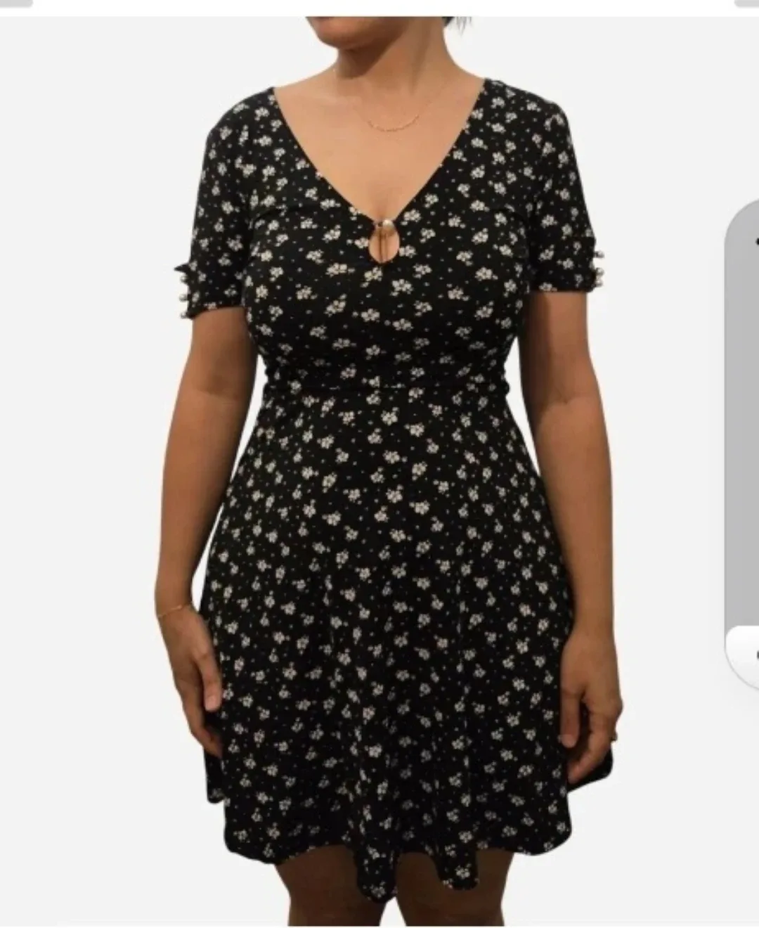 #cleanout size S Dex Floral Dress image indicator(3)