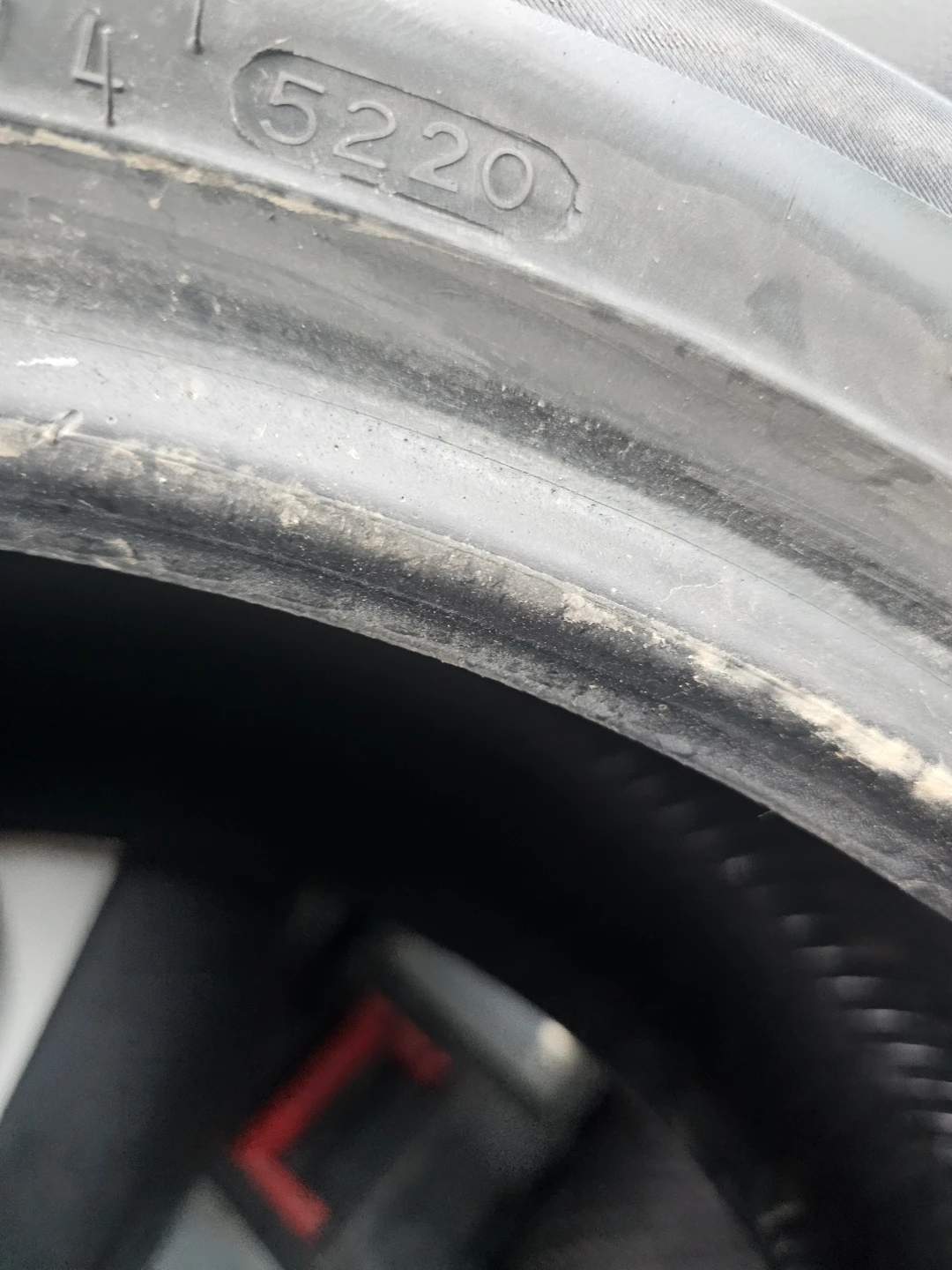 2X235/50/R18 laufenn all season tires only pair - photo 3