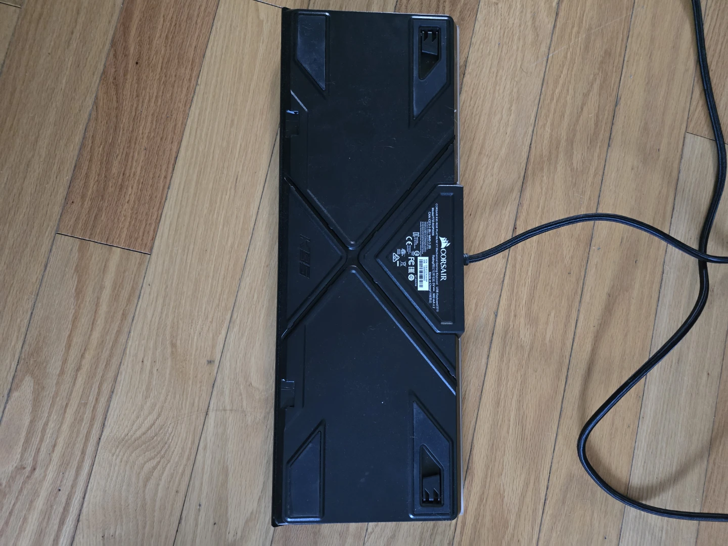 Corsair Platinum K95 RGB Keyboard - photo 3
