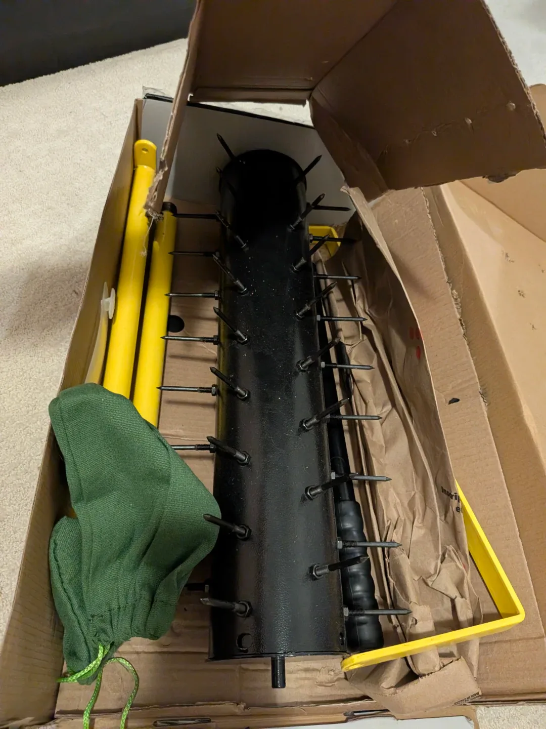 19 inch Yard Butler Lawn Aerator image indicator(2)