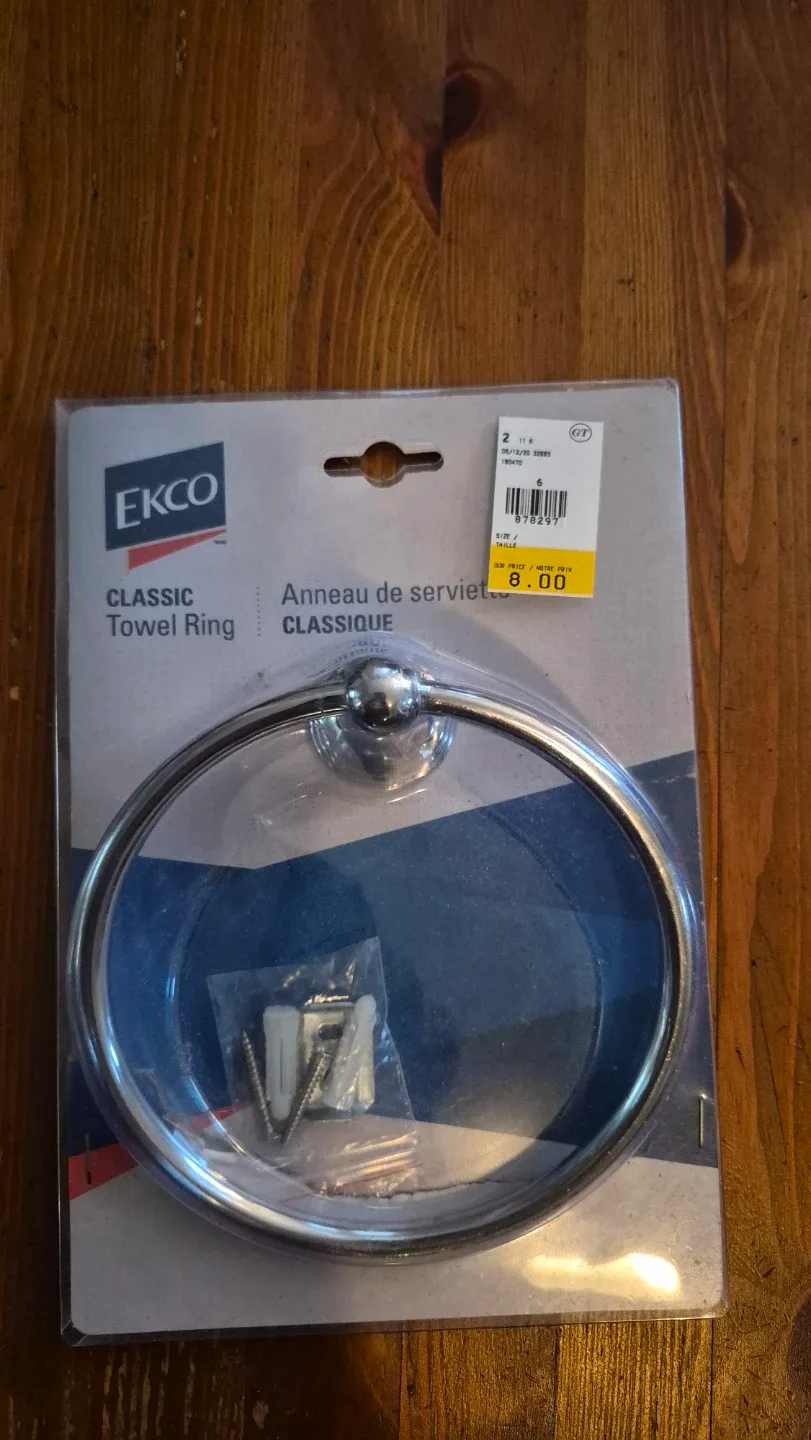 EKCO Classic Towel Ring - New