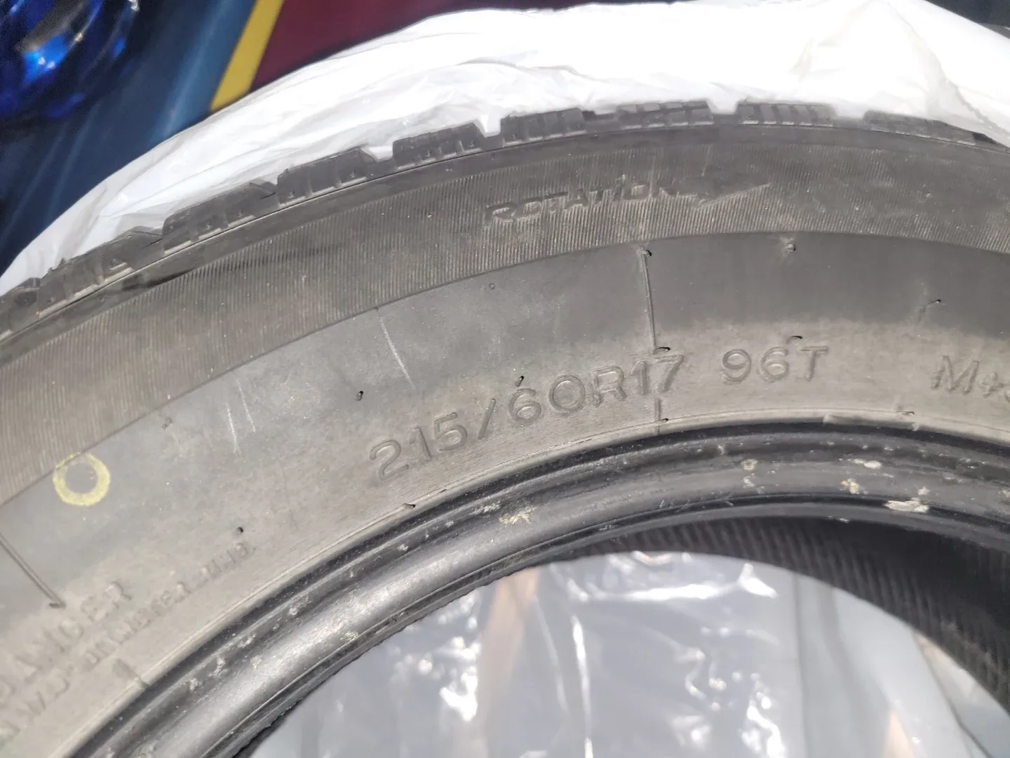 Tiger Paw Ice & Snow 3 Tire 215/60R17 image indicator(3)