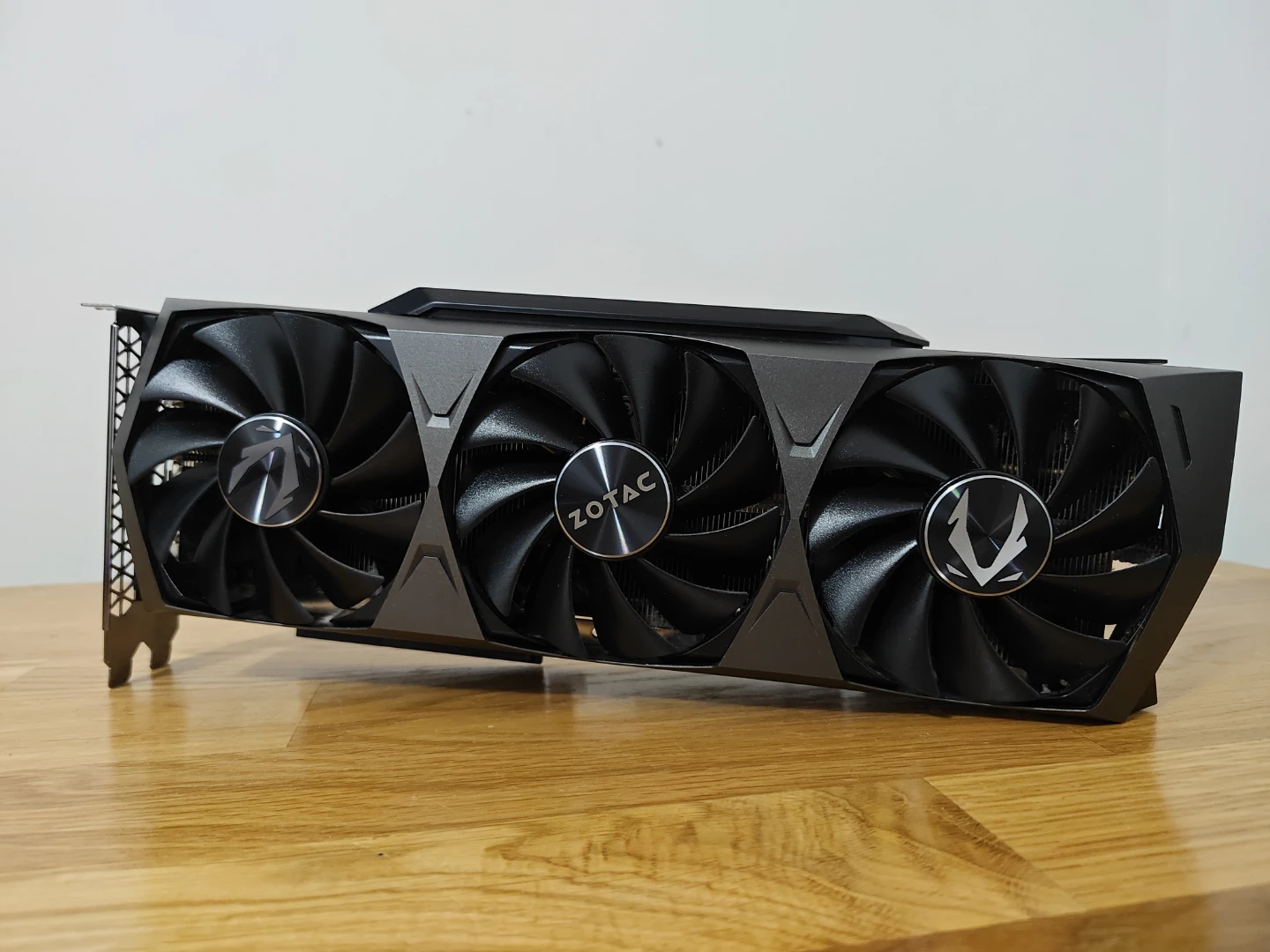 RTX 3090 GPU Zotac OC (For Parts but Has Core and Vram) For PC