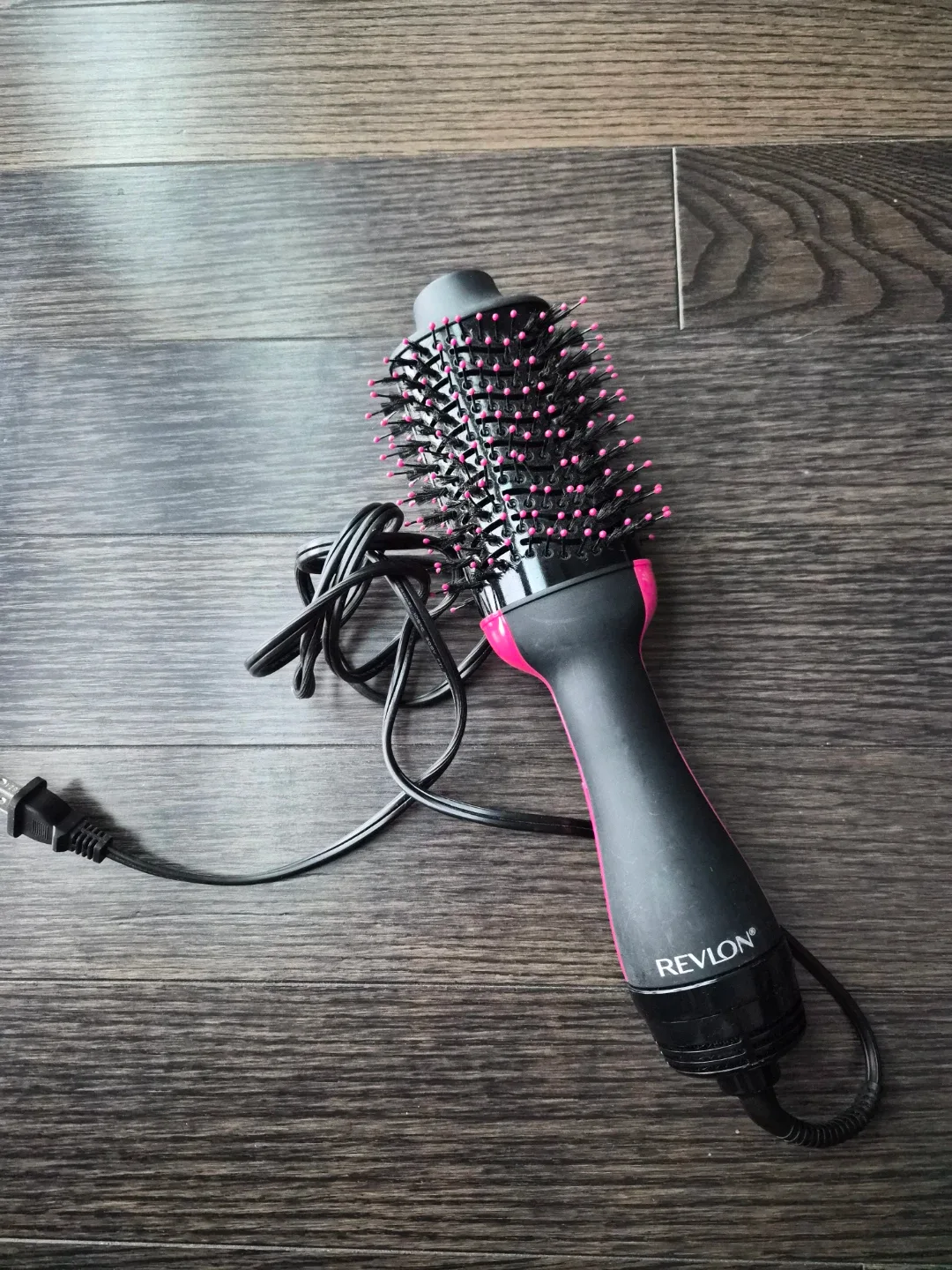 Revlon One-Step Hair Dryer & Volumizer Hot Air Brush