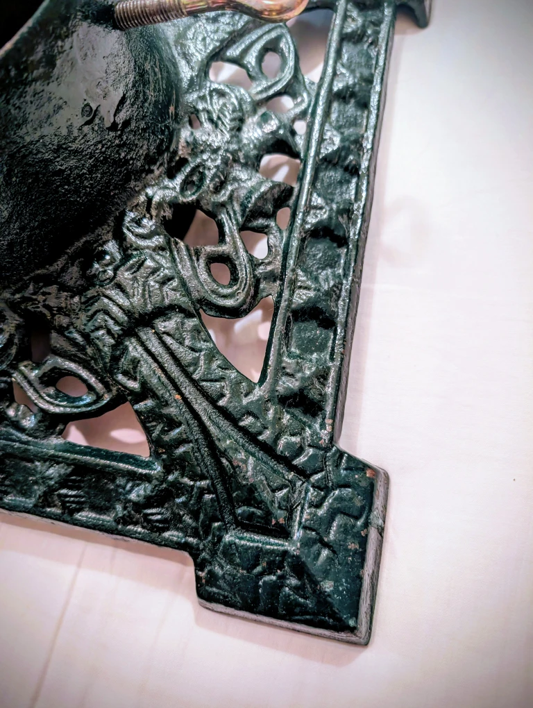 Cast Iron Tree Stand #Cleanout - photo 2