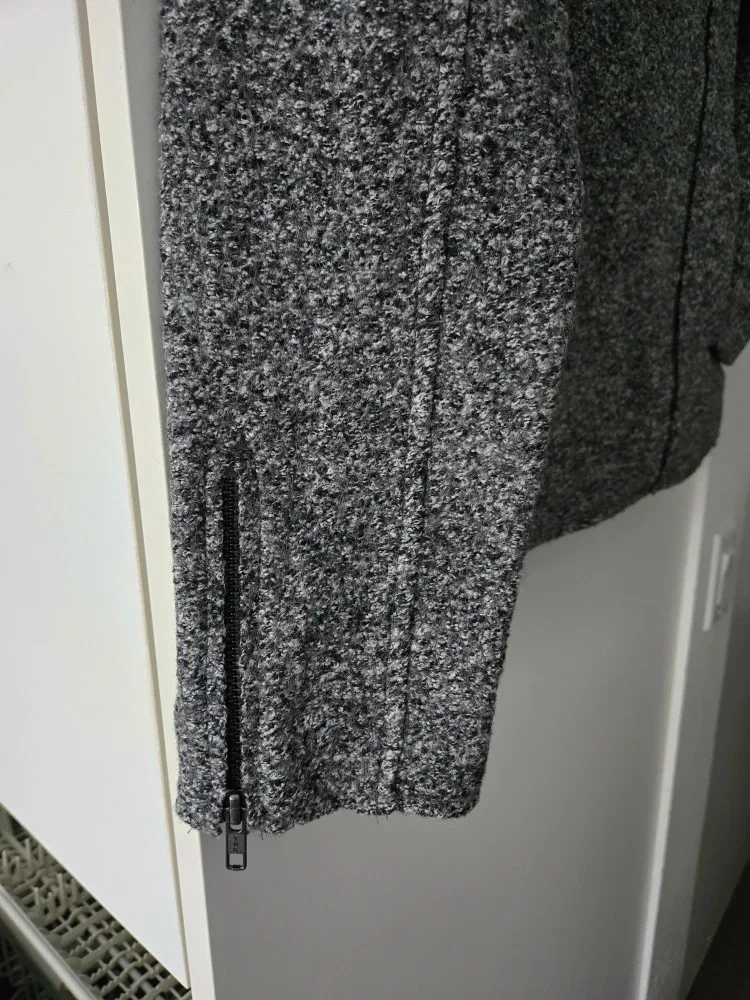 TAHARI Jacket image indicator(3)