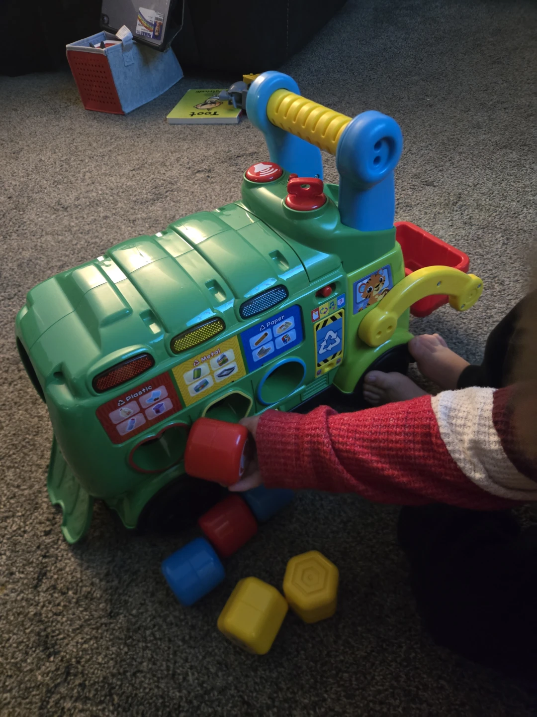 VTech Sort and Recycle Ride-On Truck