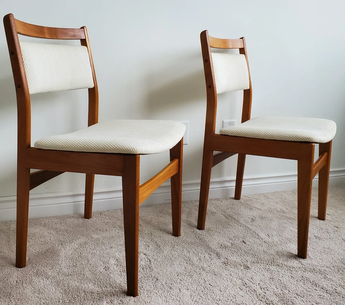 4 MCM Teak Dining Chairs by Nordic Furniture image indicator(4)