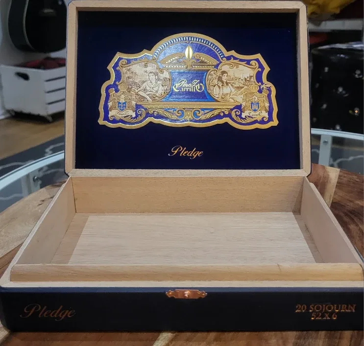 Empty Perez Carrillo Pledge Cigar Box image indicator(3)