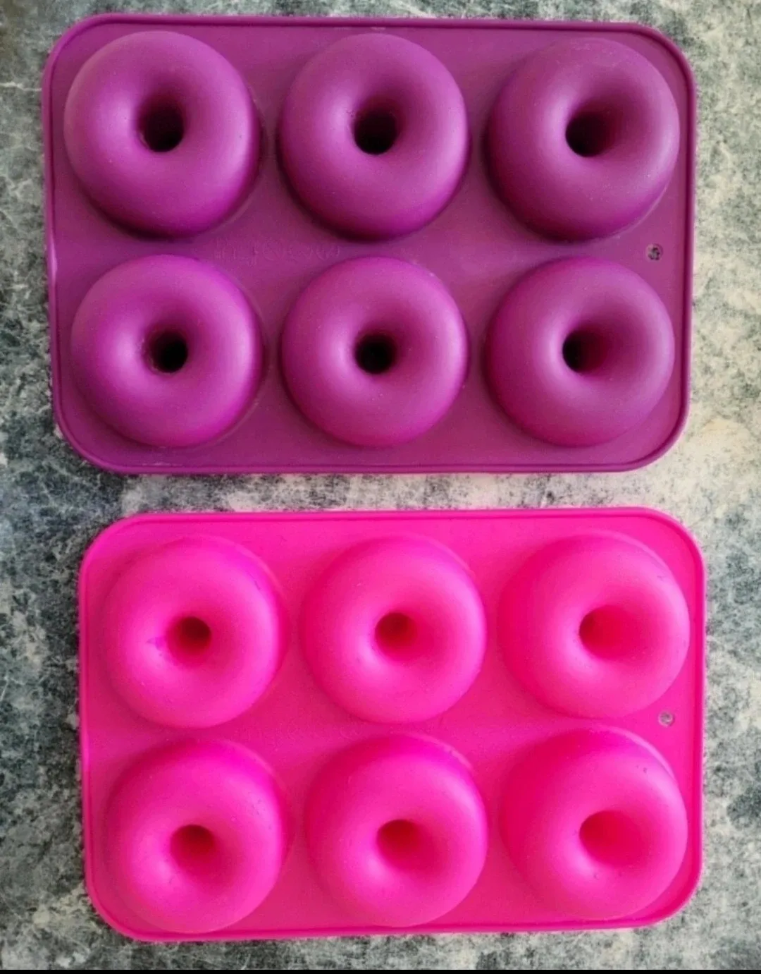 #Cleanout Silicone Donut Molds image indicator(2)