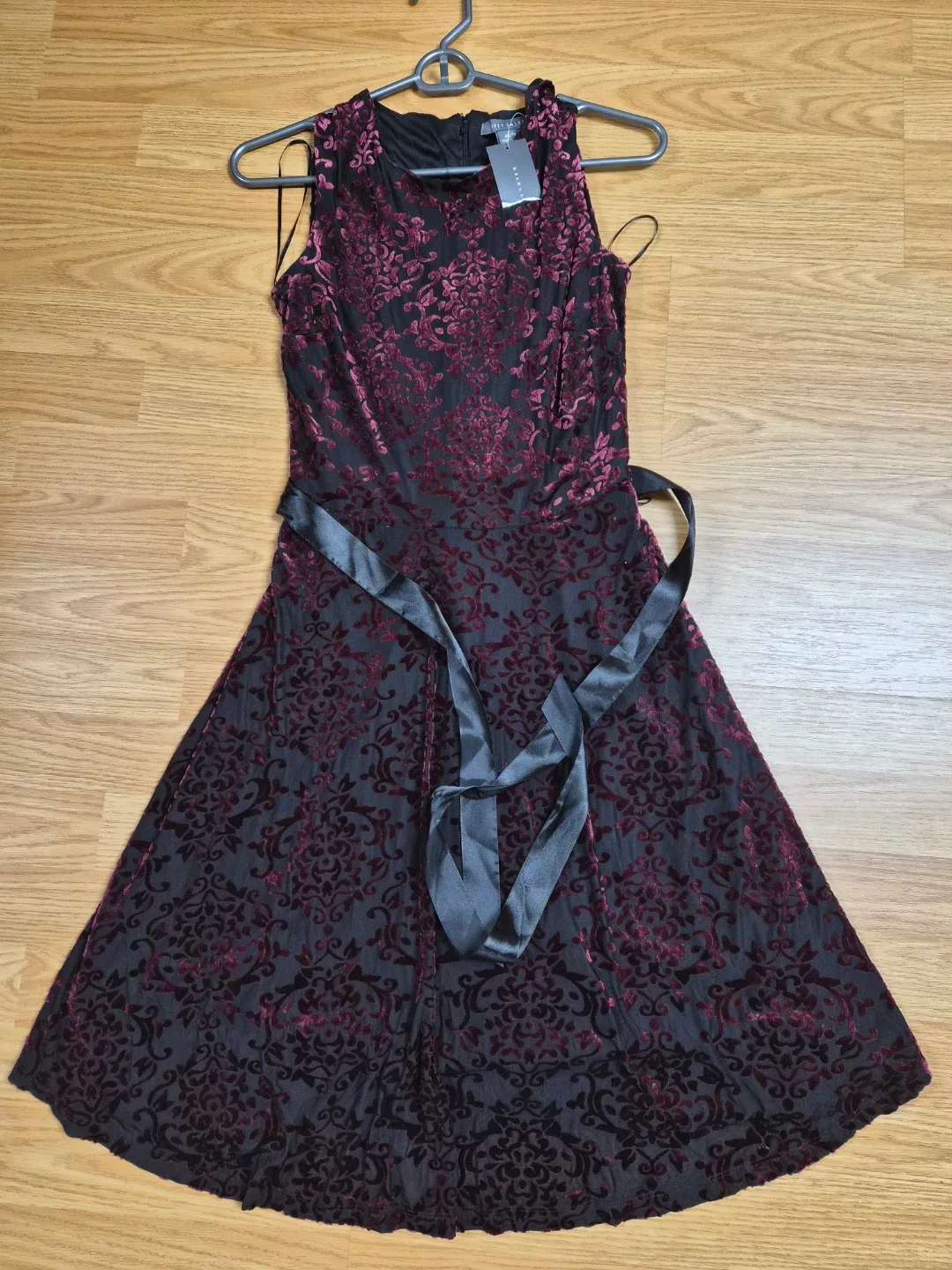 Suzy Shier XS/TP Dress