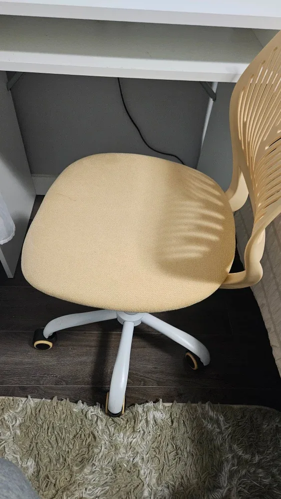 Beige Office Desk Chair image indicator(5)