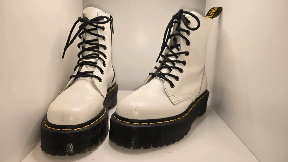 Dr Martens white platform 6us 4uk #Cleanout image indicator(2)