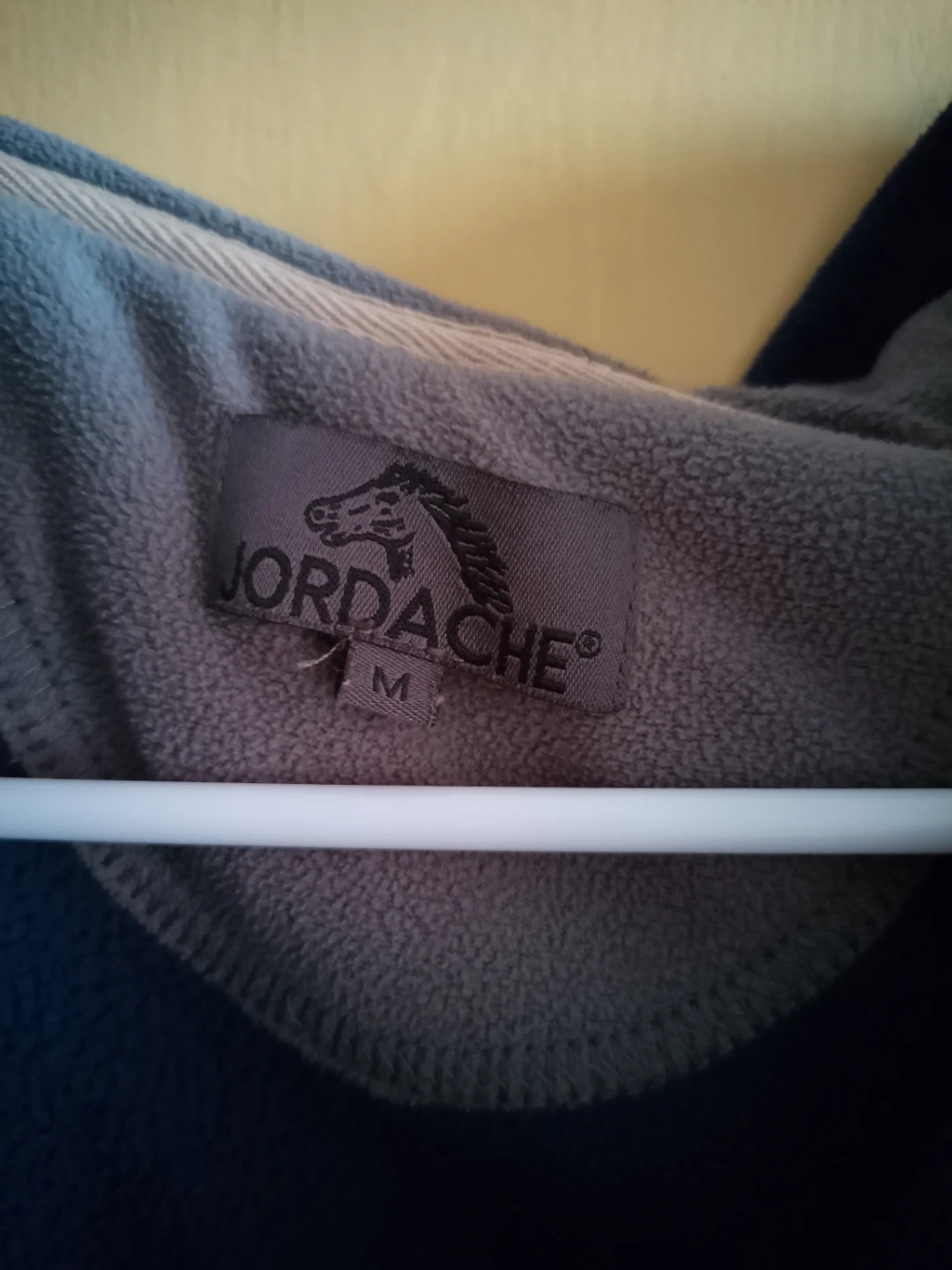 Jordache Fleece Hoodie - Size M - photo 2