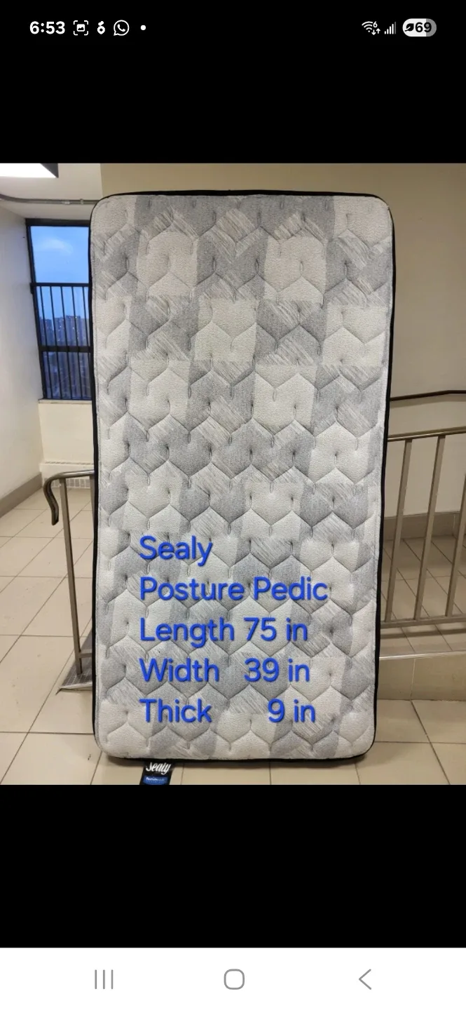 Sealy Posture Pedic Technology Twin Mattress Set with Box