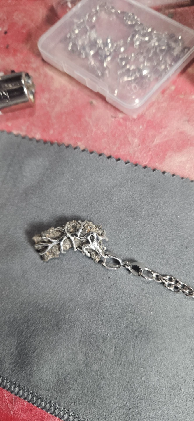 Lightning Glass Necklace